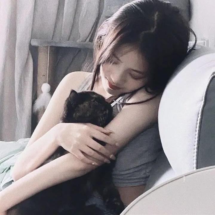 婚礼上新娘死在战神爸爸怀里